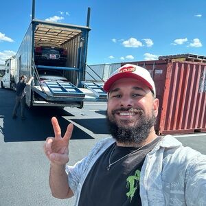 Meet your Posher, Firas